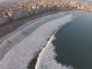 Playa de San Lorenzo 