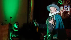 Regreso al Palacio Áureo